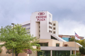 Crowne Plaza Hotel Virginia Beach-Norfolk, an IHG Hotel